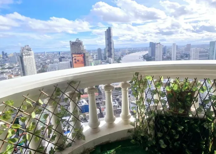 公寓 Beautiful Overlooking River View In The Heart Of
