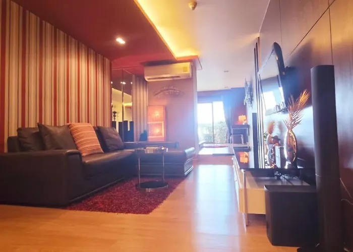 公寓 Beautiful Overlooking River View In The Heart Of 曼谷